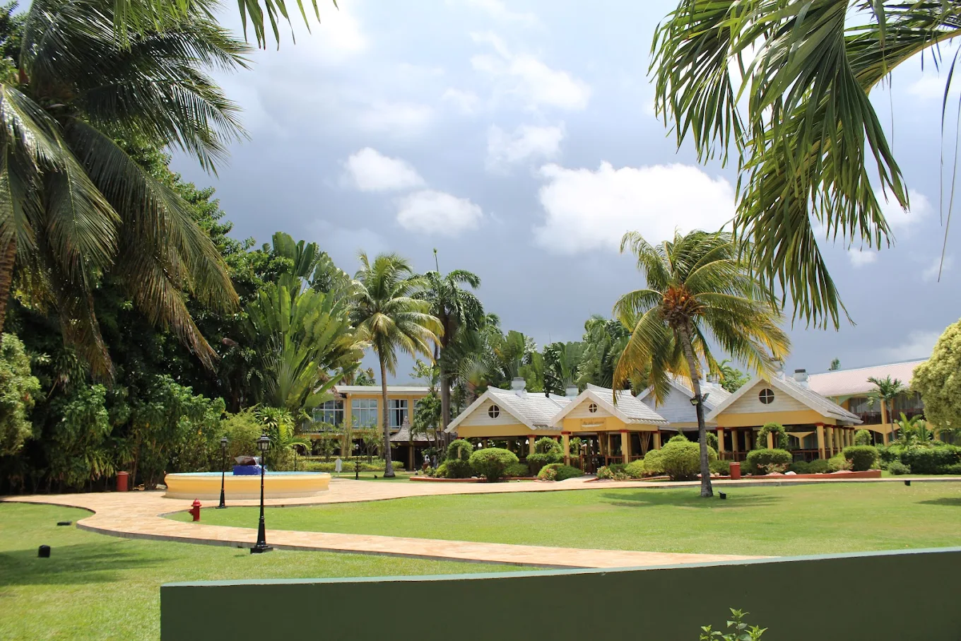 Jewel Runaway Bay Beach and Golf Resort