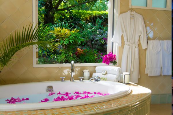 img-whiteBath