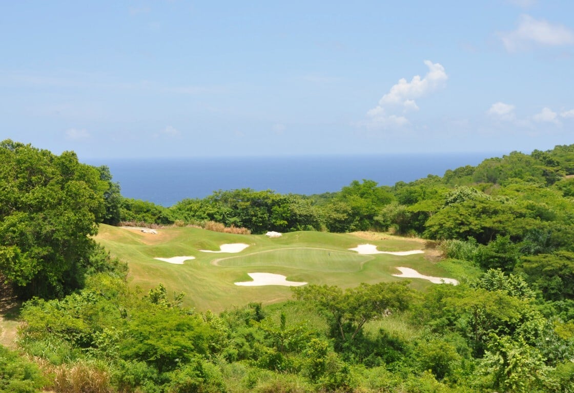 shutterstock-white-witch-golf-course-jamaica-pavilion